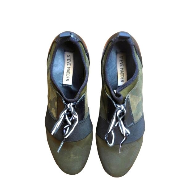 Steve Madden army print shoe - Picture 3 of 7